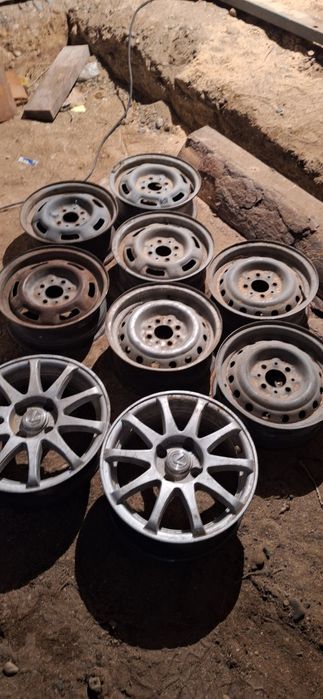Продам железные диски на Ваз
