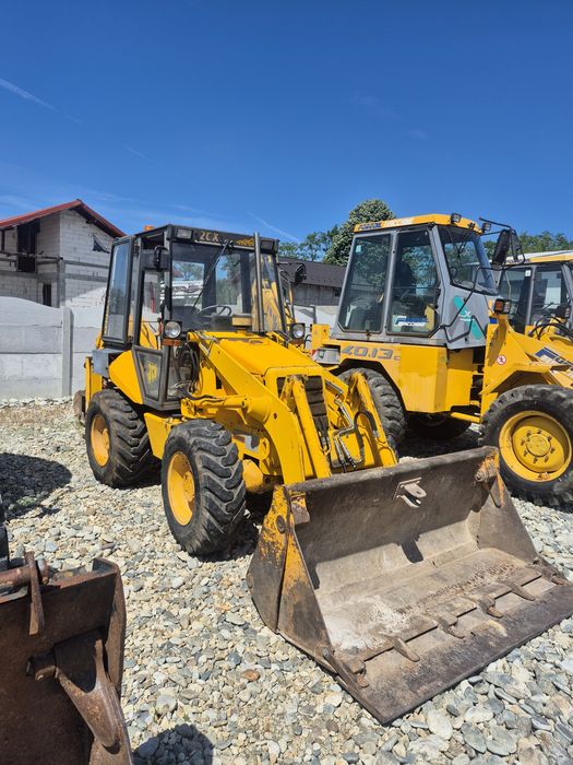 Buldoexcavator jcb 2cx