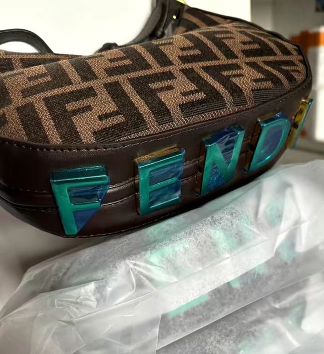 Новая женская сумочка