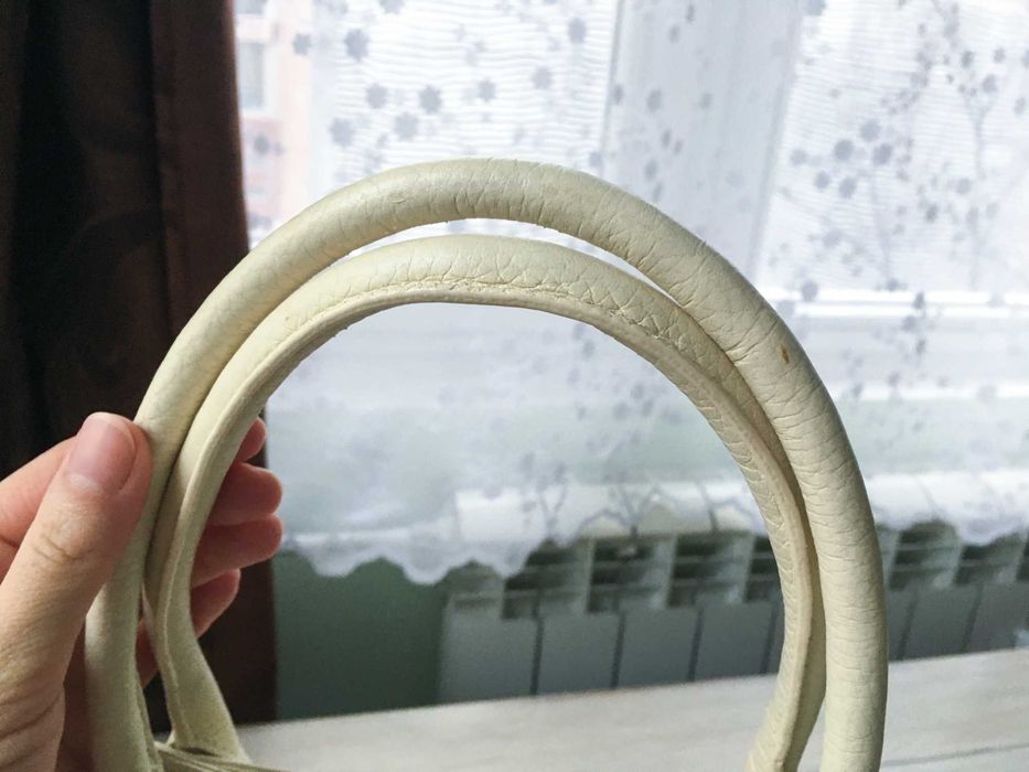 Petek (Петек) дамска чанта цвят шампанско (голяма)