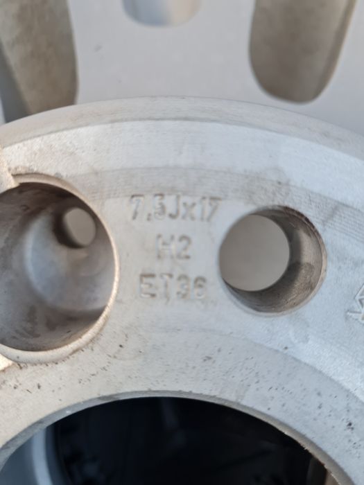 Оригинални джанти за МЕРЦЕДЕС MERCEDES R17 5x112 ET36 7.5J