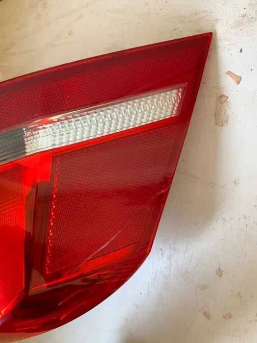 Продавам ляв стоп за Фолксваген Пасат / VW Passat 2011