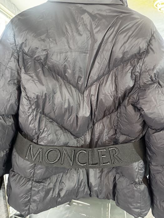 Дамско яке Moncler