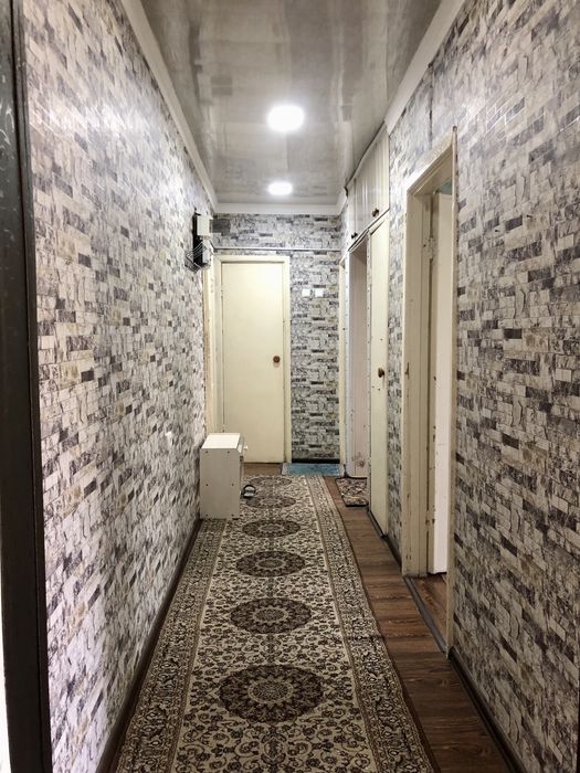 Сергели Спутник 8 срочно сдаётся 2х комнатная квартира [деревяшка]