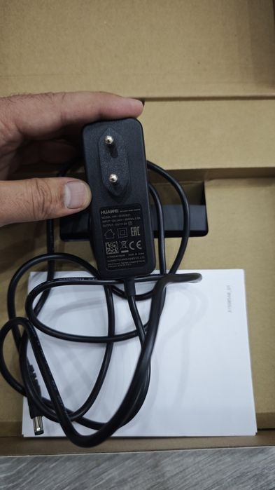 Продам 4G роутер Huawei