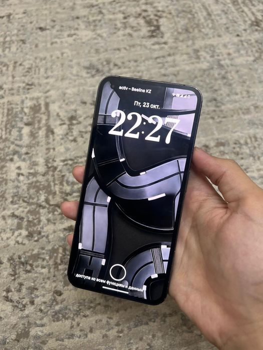 Nothing Phone (1) 8/128 GB сатылады