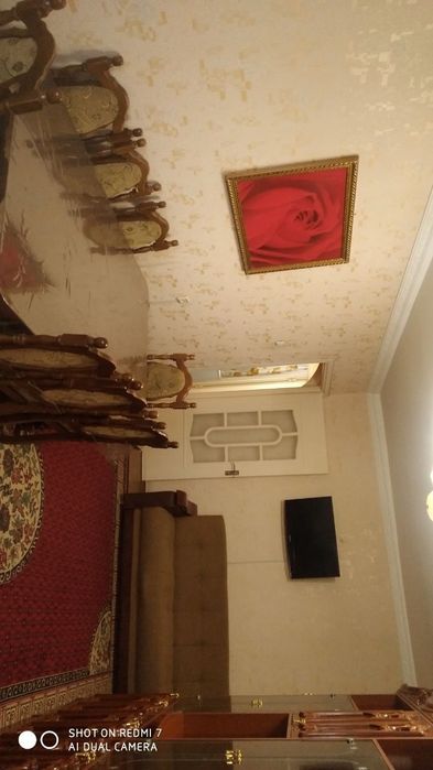 Продам двухкомнатную квартиру в центре города, трехлистник