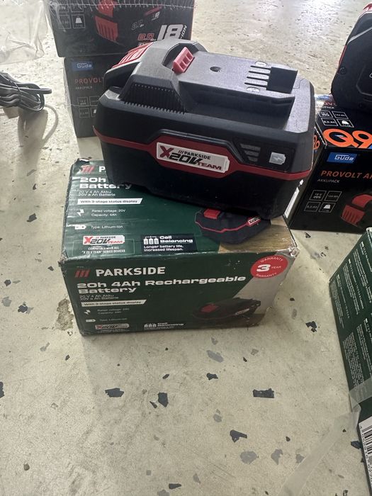 Acumulatori Parkside si incarcatoare makita