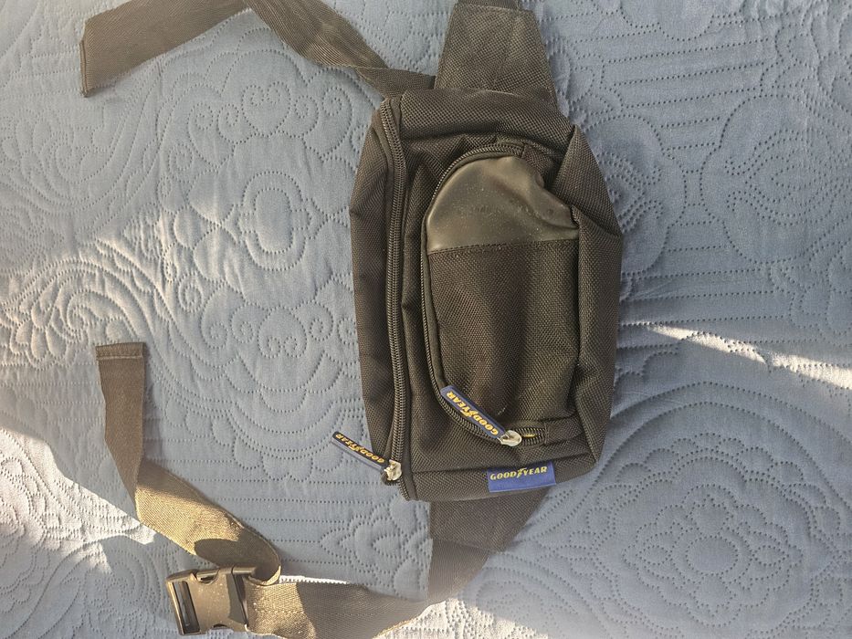 Мъжки  чанти  със  закопчалка