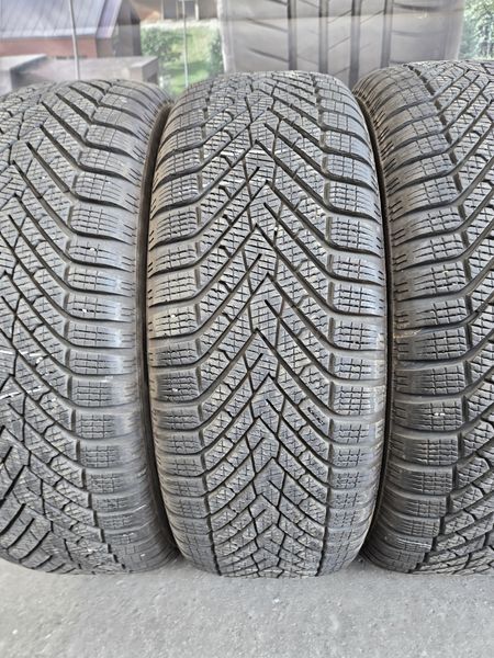 215/55/18 PIRELLI 4бр