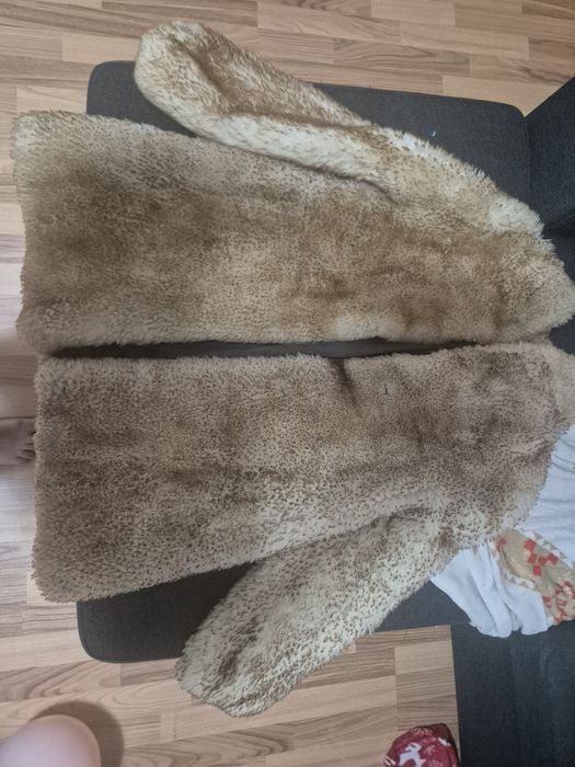 Cojoc din lana naturala