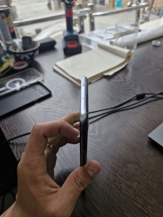 Samsung Galaxy S10 5G 512GB sotiladi

• Model: Samsung Galaxy S10 5G
•