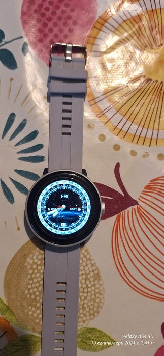 Продавам смарт часовник