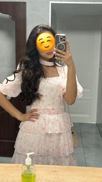 Продам очень красивые платья