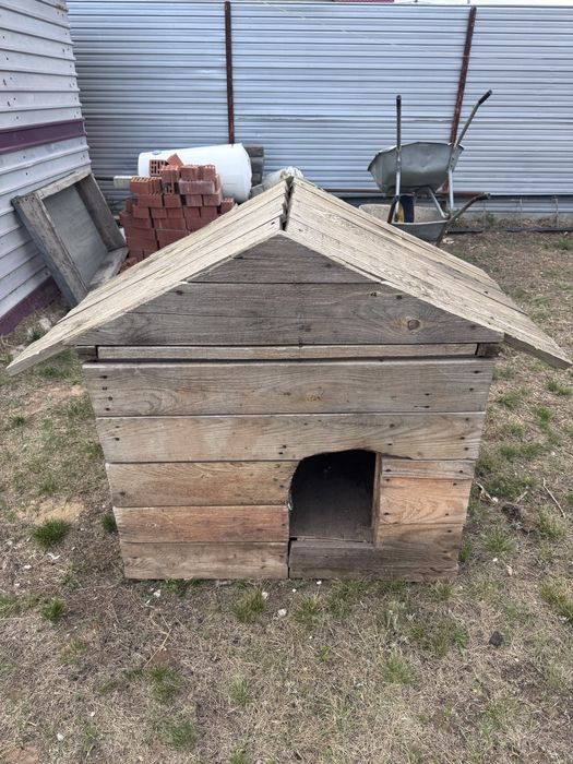 Будка для собаки