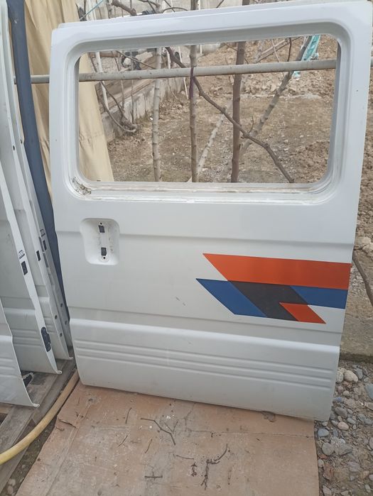 Damas labo eshiklari