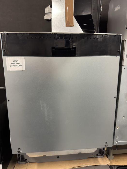 Mașină de spălat vase complet încorporabilă Bosch SMV4ETX08E