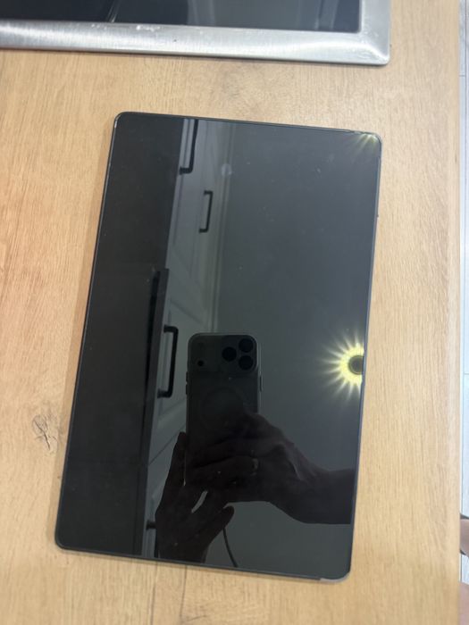 Продам планшет самсунг галакси таб7