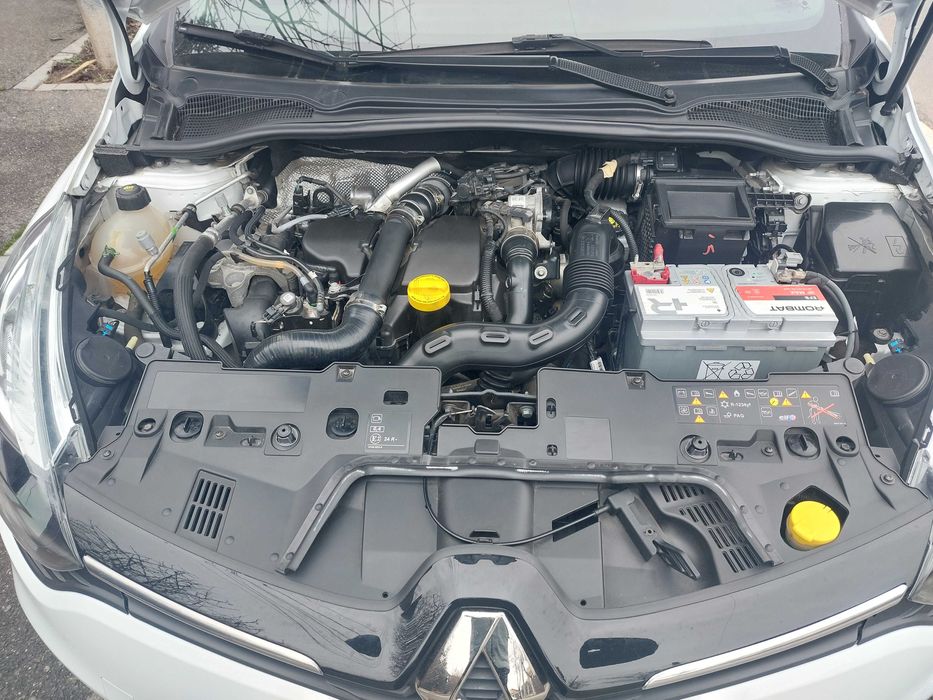 Renault Clio fabricatie 2018 -29.183 km.