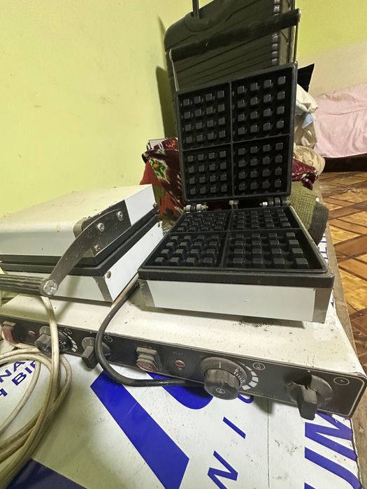 Вафельний аппарат