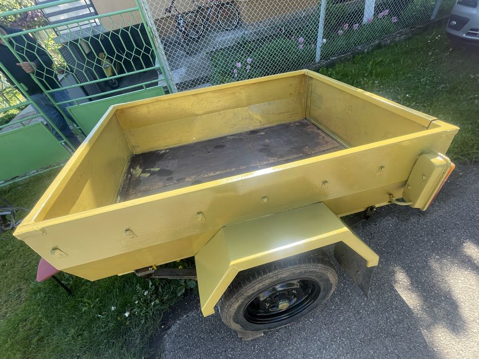 Ремарке за лек автомобил