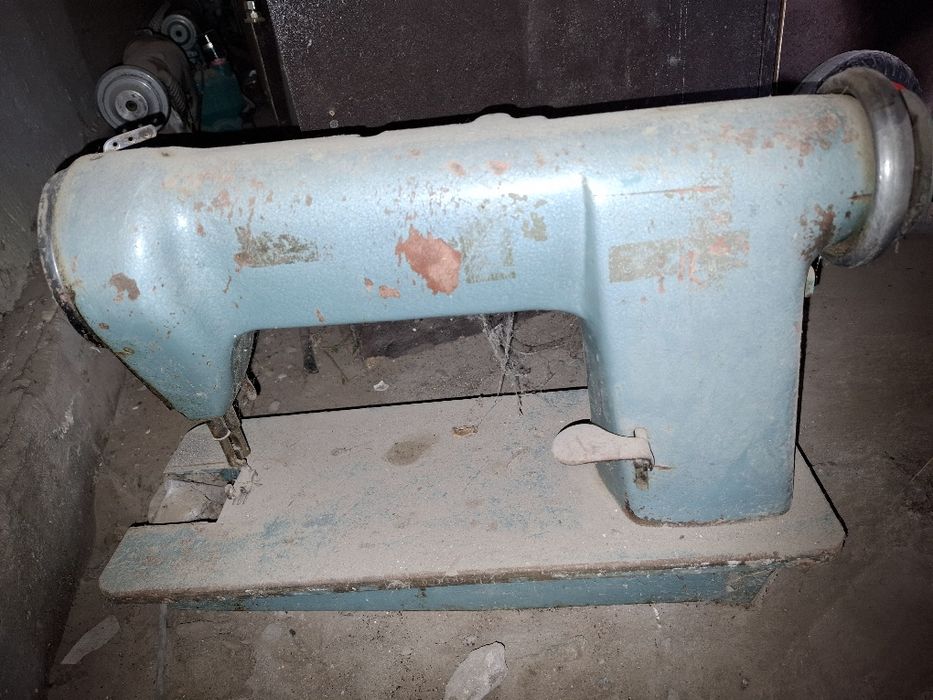 Тикув машинаси эски