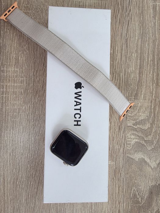 APPLE WATCH SE 2 40 mm Starlight AI Starlight SL GPS