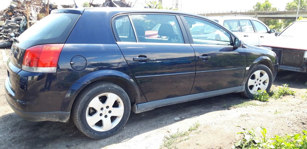 Opel Signum 2,2 DTI 2004