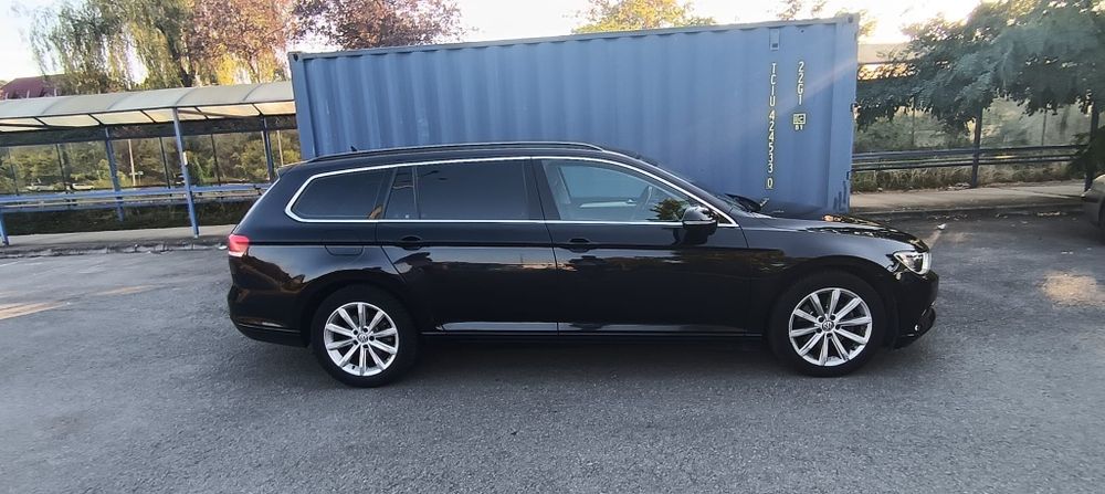 VOLKSWAGEN Passat 2019 — imagine 2