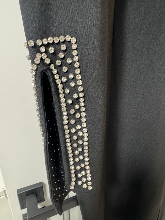 rochie neagra eveniment