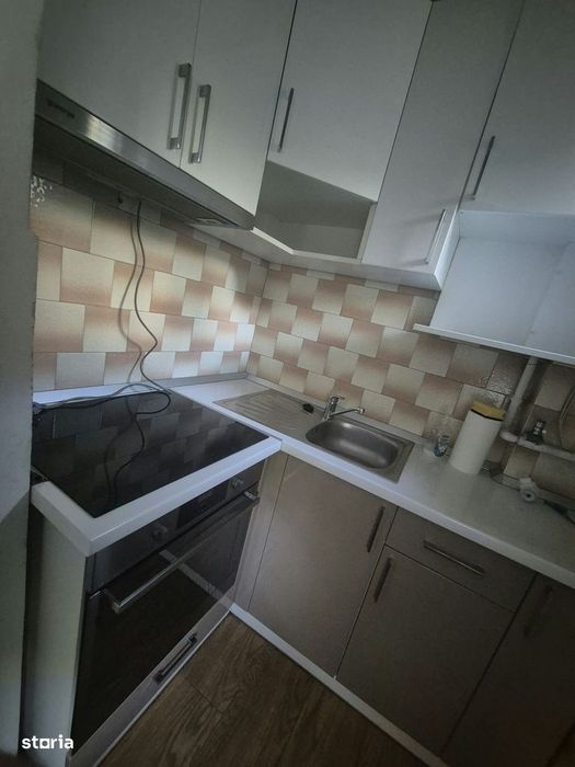 Apartament 3 camere de închiriat – Gh. Doja, etaj intermediar.