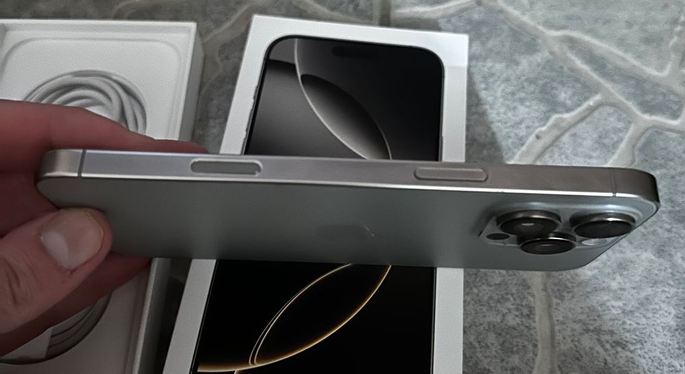 iPhone 16 Pro Max 256GB