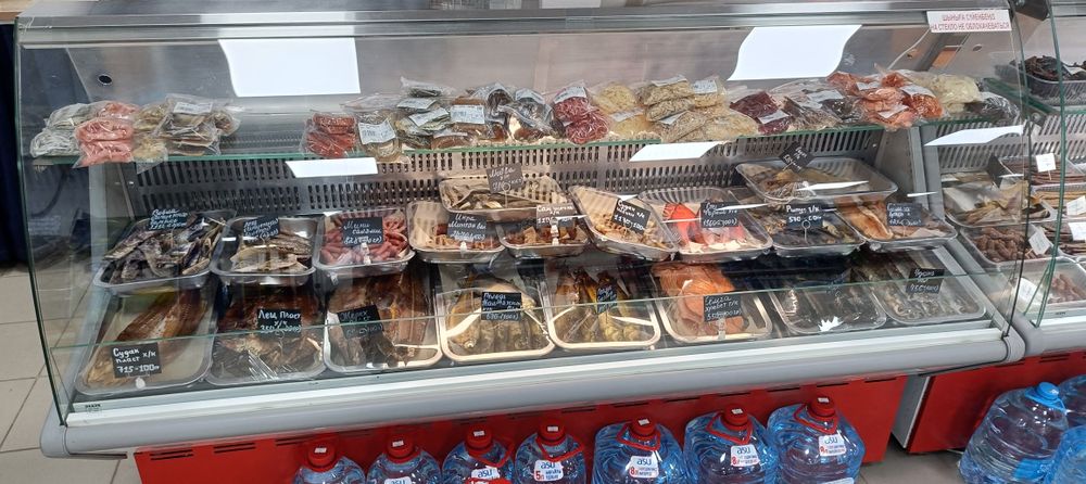 Холодильные витрины