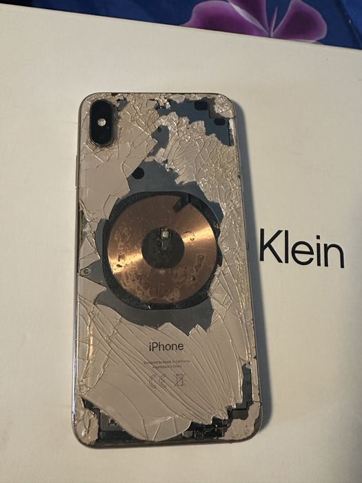 Iphone 11 pro si iphone XS Max