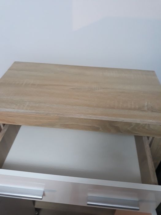 Vand comoda , noua  , import Germania