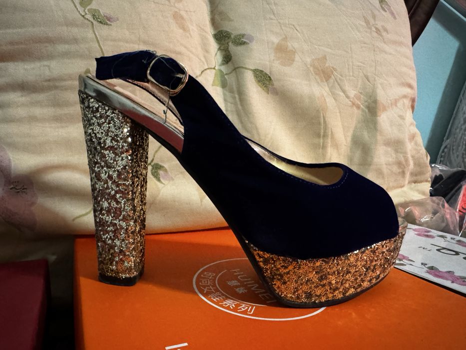 Платформали туфлилар