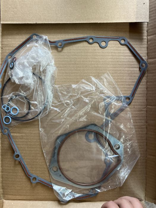 Oferta filtru CATERPILAR Garnituri