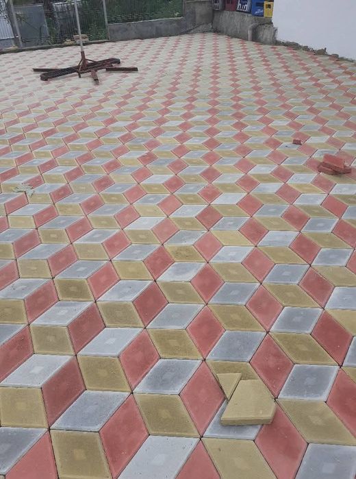 Montaj pavaje, borduri, alei, rigole...