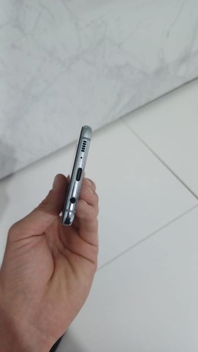 Самсунг s 10 e каратыш