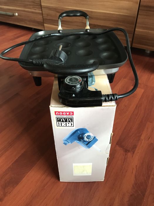 Poffertjespan din fontă