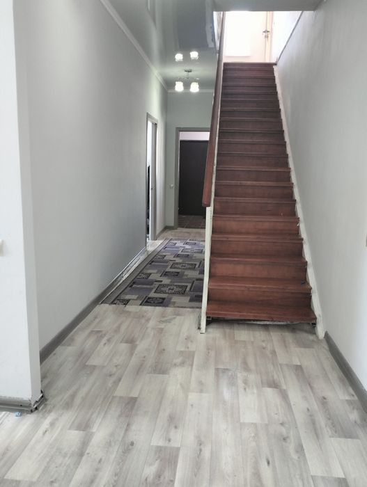 Частный дом с магазином