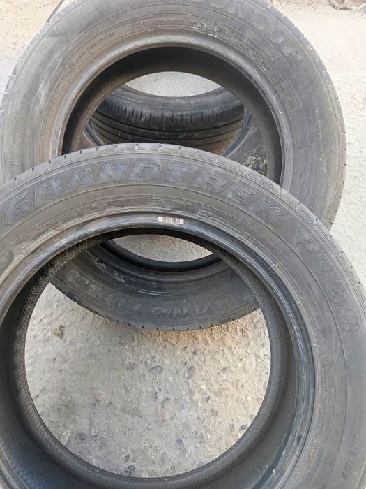 225/60/18 4броя Dunlop GrandTrek PT30.Гумите са в много добро състояни