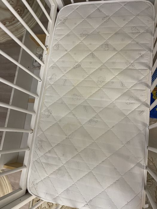 Кроватка детская для малышей