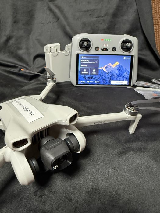 Drona dji mini 3