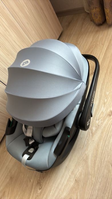 Бебешко столче за кола Maxi-Cosi Pebble 360 с ISOFIX база (FamilyFix 360)