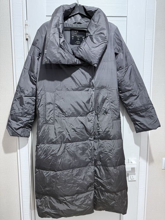 Продам зимние пуховики