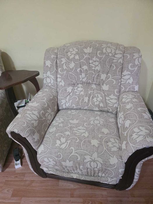 Set canapea extensibila cu 2 fotolii