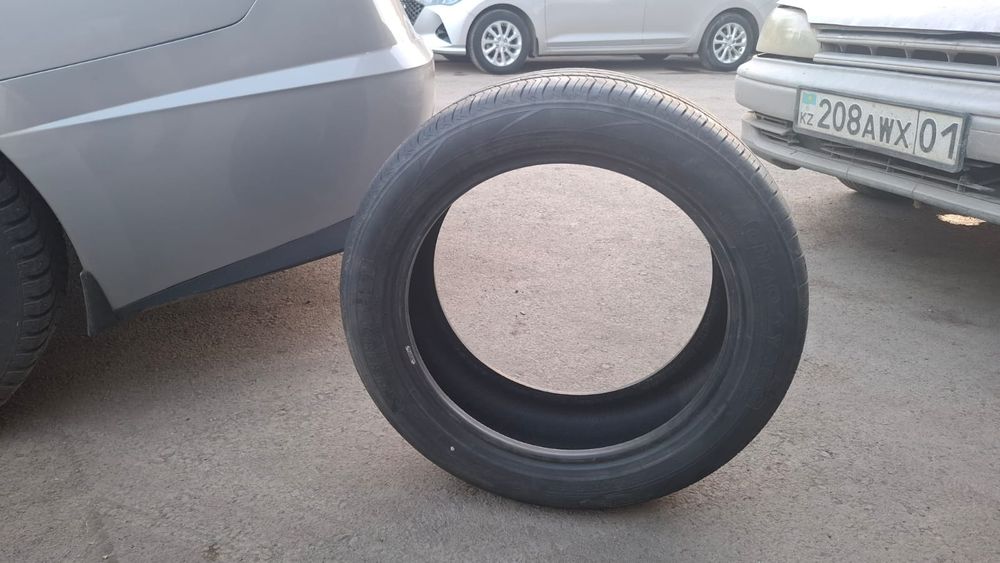 Шины летние, в отличном состоянии