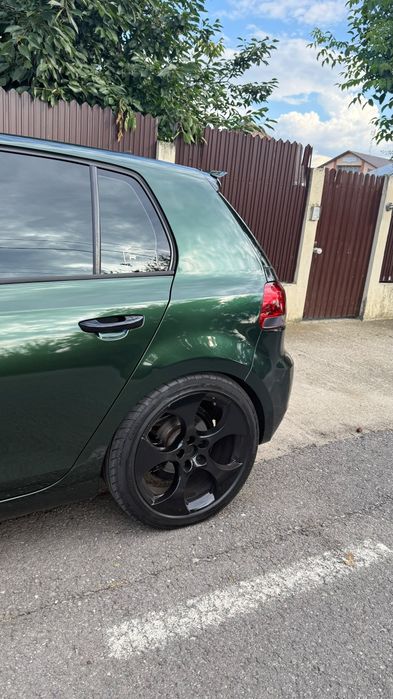 VOLKSWAGEN Golf 2010 — imagine 4