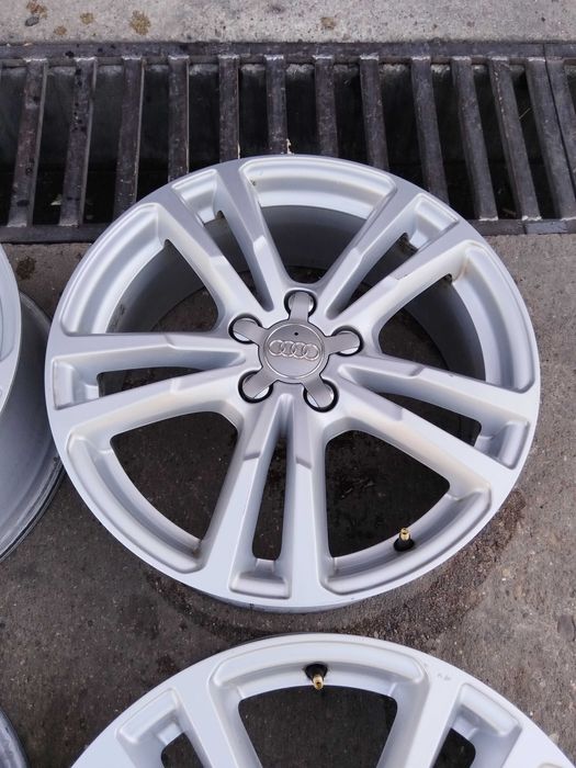 Оригинални джанти за Ауди 18цола.